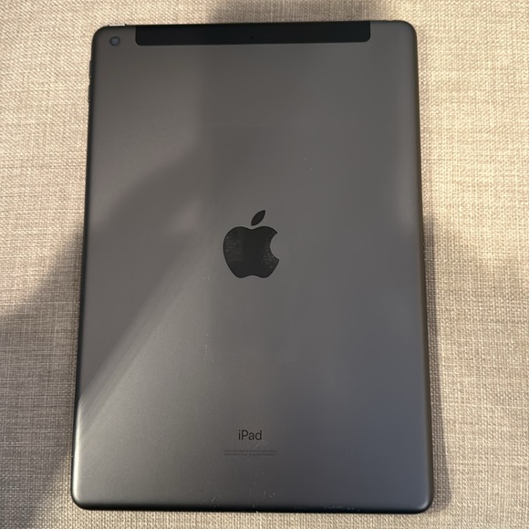 🎉HP🎉Apple I Pad 7th Generation Cellular 32 Gig See All Pics - Picture 3 of 3